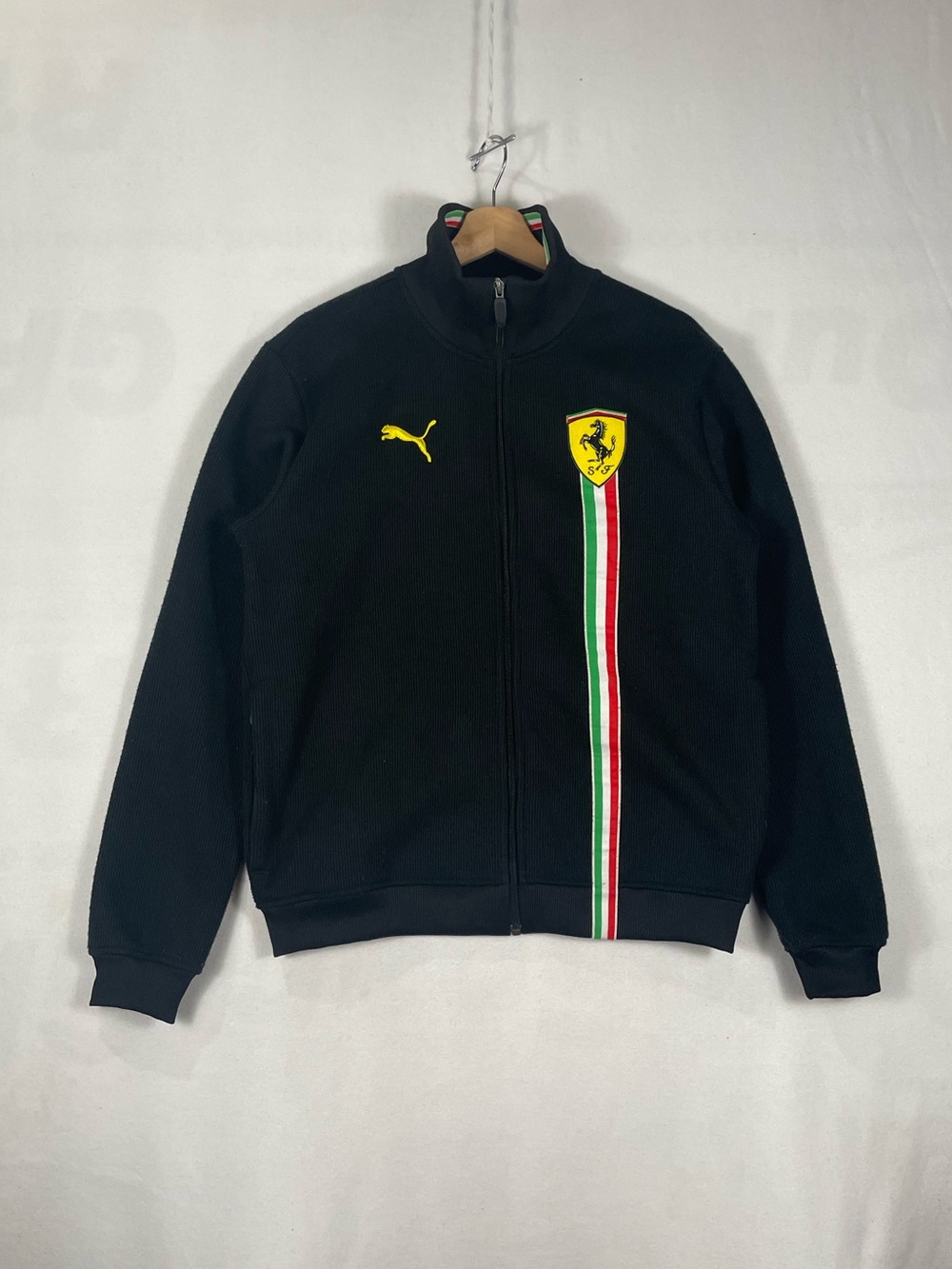 Puma Ferrari Black Ribbed Knit Full Zip Black Sweatshirt Jacket Racing Mens Sz S